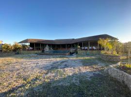 Mababe River Lodge & Campsite, chalet i Mababe