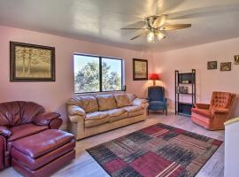 Eagar Vacation Rental Home with Spacious Deck!, hotel in Springerville