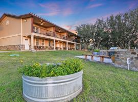 Canyon Lake Condos at Stillwater Ranch, apartmán v destinaci Canyon Lake