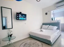 Estrela Mares Haifa apartment
