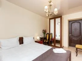 Three Bedroom Apartment in Old Tbilisi with 3 Bathroom