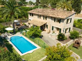 Sa Finqueta, Luxury Elegant Mansion with breathtaking views of Soller, cottage in Sóller