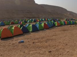 Wadi Camp - Wadi Degla Protectorate, camping en Sakan ‘Arab al Ḩuwayţāt