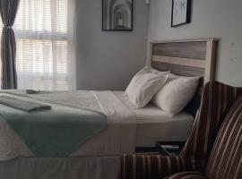 Serene Cottage, guest house di Francistown