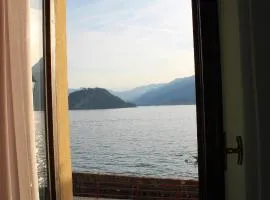 Namaste apartment Fiumelatte-lake view
