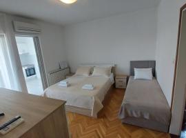 Karmen, plážový hotel v destinaci Kampor