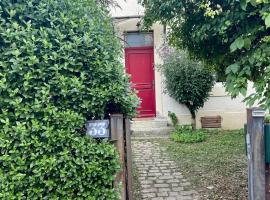 Les chambres de Nita - Guest House: Bergerac şehrinde bir konukevi