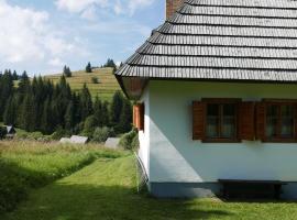 Cesta z mesta na Huty