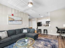 Upscale 1BR/1BA: Resort Vibes, City Edge, Bliss, hotel a Melbourne