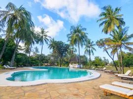 APART NO 210 situated at Lawford's beach resort
