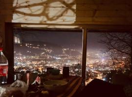 Vikendica VIDIKOVAC na Piramidi Sunca, hotel din Visoko