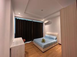 Nick's Homestay @Boulevard mall @ Imperial Suites, apartment in Kuching