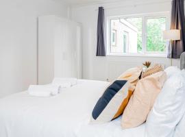 Charming 2-Bedrooms Apartment with a Garden at Abingdon、オックスフォードのバケーションレンタル