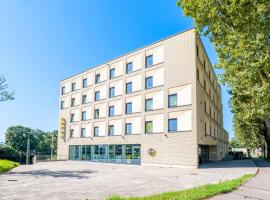 B&B Hotel Karlsruhe, готель у місті Карлсруе