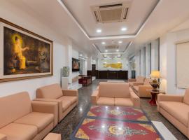 Hotel Ratnasambhava: Lumbini, Bhairawa Havaalanı - BWA yakınında bir otel