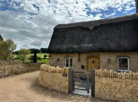 The Studio Cottage, hotell i Chipping Campden
