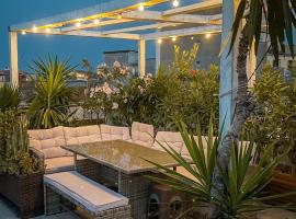 Follow The Sun Catania - Rooftop Terrace, hotel perto de Castelo Ursino, Catânia