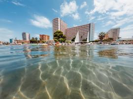 Hotel Izán Cavanna – hotel w mieście La Manga del Mar Menor