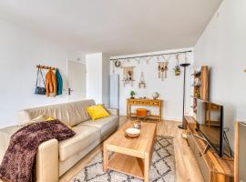 Cozy Landy - Charmant appt pour 4, vacation rental in Saint-Denis