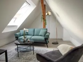 SCHLOSSBERG RESIDENCES - Superior Design-Apartments mit Schlossblick für bis zu 12 Personen