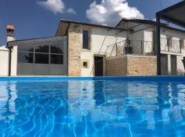 Nice Villa In Barat, Kanfanar With Outdoor Swimming Pool And Wifi