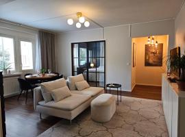 Little Paris, 1 bedroom apartment – hotel w mieście Jakobstad