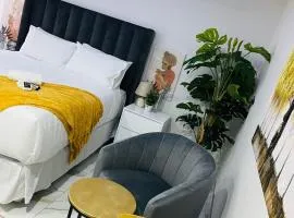 Chimas Guest House