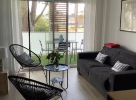 Carnac grand appartement cosy 2 personnes，位于卡纳克的酒店
