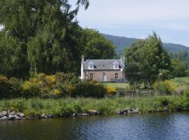 Dunaincroy Farmhouse, cottage à Inverness