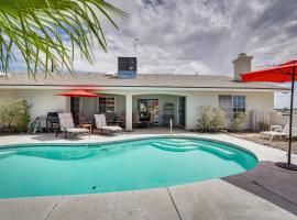 Lake Havasu City Vacation Rental with Private Pool!, hotel v destinaci Lake Havasu City