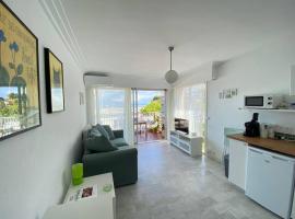 06AT2 - T2 cosy bord de mer situation idéale, hotel pro pobyt s domácími mazlíčky v destinaci Antibes