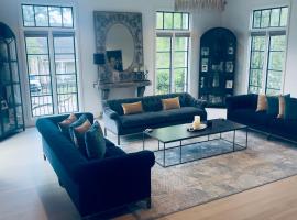 Moose Manor Guest Suite - Houston, vacation rental in Houston