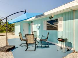 Pet-Friendly Venice Vacation Rental, 3 Mi to Beach, hotel in Venice