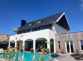 Villa Zandvoort โรงแรมในซานด์โวร์ต
