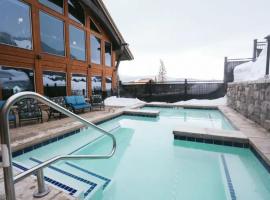 Twilight View: Durango Mountain Resort, Hermosa Park Express yakınında bir otel