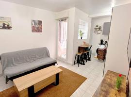 Cosy Appart. aux portes de Paris, hotel en Villejuif