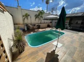 Casa em condomínio fechado-8 minutos do shop.Flamboyant