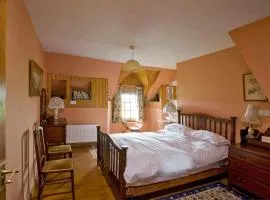 The Manor at Plane Castle - Sleeps 8 - Pets Ok