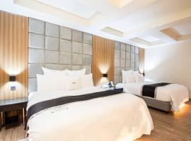 168 Motel-Hsinchu، فندق في مدينة هسينشو