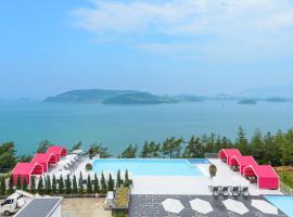 Vigo Resort, hotell i Yeosu