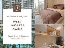 Studio, West Jakarta Oasis, Netflix, Pool, Mall