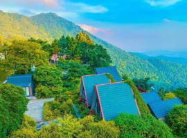 Ban Mai Xanh homestay Tam Đảo，位于荣福克的酒店