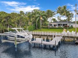 Waterfront Boat Dock and Guesthouse, vakantiewoning in North Palm Beach