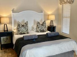 The Merino Guest House - B&B, guest house in Beaufort West