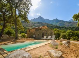 Beautiful Home In Feliceto With Wifi, loma-asunto kohteessa Feliceto