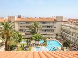 Cozy Apartment In L'estartit With Wifi