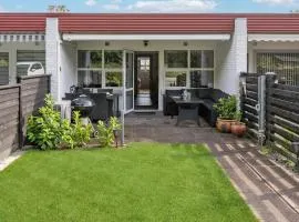 Lovely Home In Haderslev With Wifi