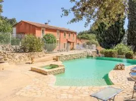Beautiful Home In Rochefort-du-gard With Outdoor Swimming Pool, Wifi And 6 Bedrooms