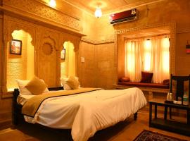 Hotel Navodaya Jaisalmer, hotel dicht bij: Luchthaven Jaisalmer - JSA, Jaisalmer