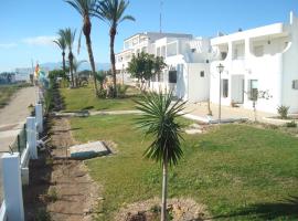 impressive apartment in ground floor with terrace of two rooms pool num7301, hótel í Vera